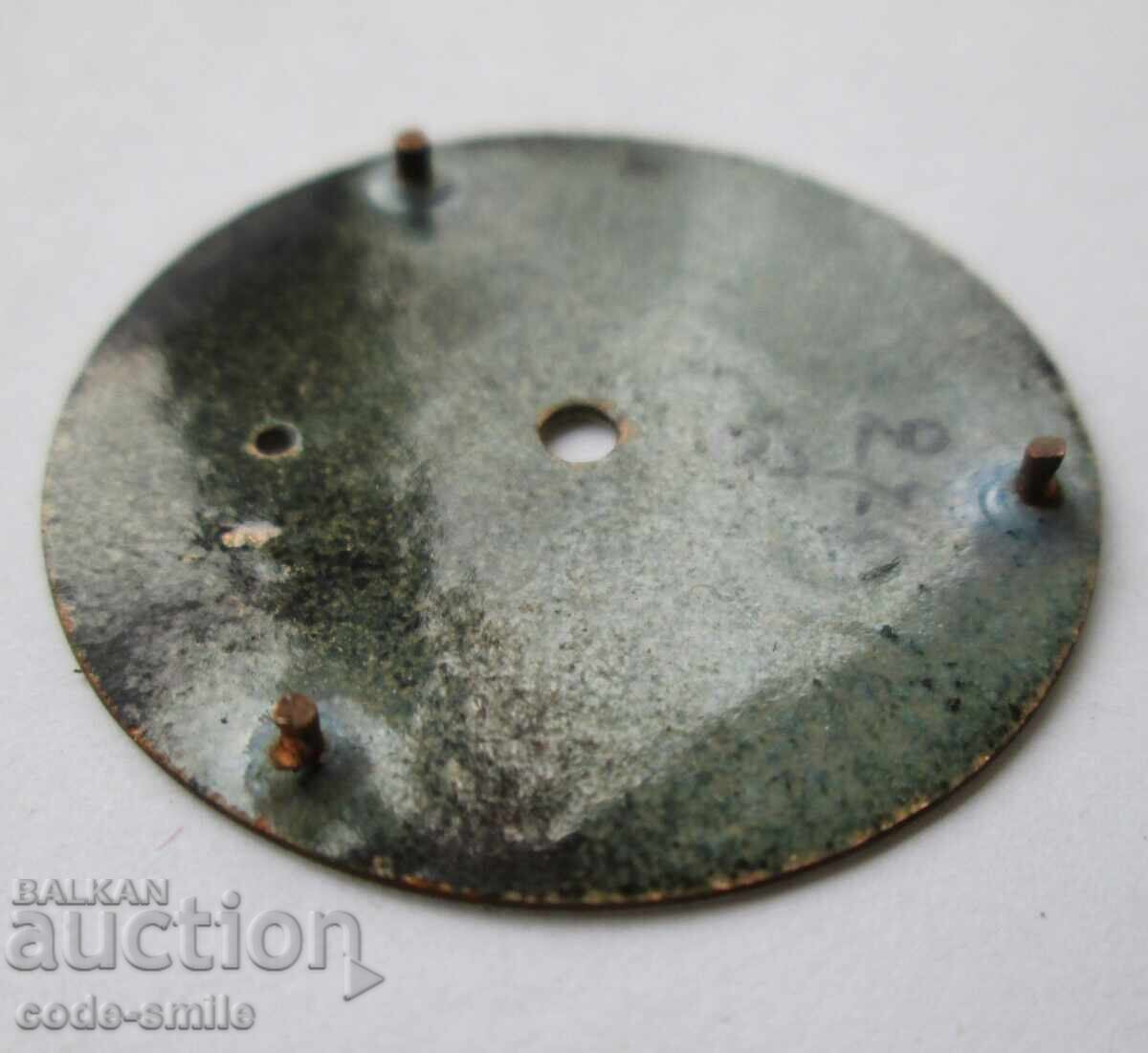 Cadran vechi din porțelan pentru ceas Omega cu preț 50.00 BGN | € 25.56 Cadran vechi din porțelan pentru ceas Omega cu preț 50.00 BGN | € 25.56