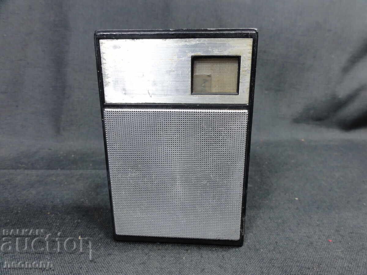 BZC VECHI RETRO TRANZISTOR RADIO SONY BZC VECHI RETRO TRANZISTOR RADIO SONY