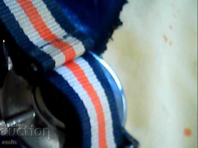 Δημοπρασία Όμορφο ρολόι 4 ωρών, λειτουργεί με νέα μπαταρία Δημοπρασία Όμορφο ρολόι 4 ωρών, λειτουργεί με νέα μπαταρία