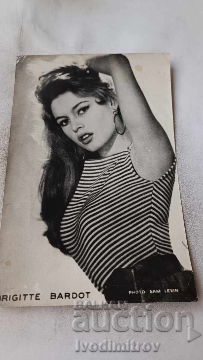 Пощенска картичка Brigitte Bardot Пощенска картичка Brigitte Bardot