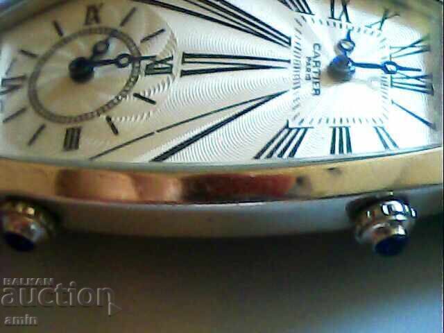 Ceas dameschi Cartier replica, nu știu dacă funcționează cu preț 20.00 BGN | € 10.23 Ceas dameschi Cartier replica, nu știu dacă funcționează cu preț 20.00 BGN | € 10.23