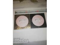 Δύο κορνίζες για φωτογραφίες