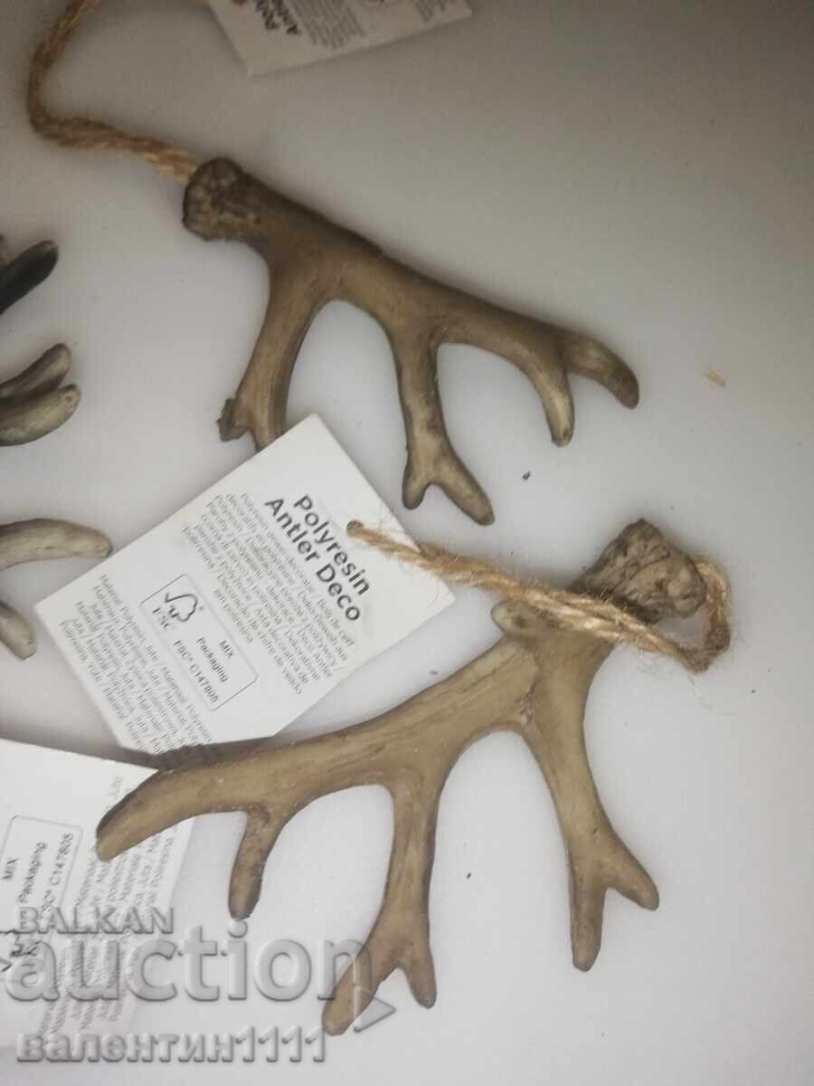 Licitație Decorațiuni pentru bradul de Crăciun Licitație Decorațiuni pentru bradul de Crăciun