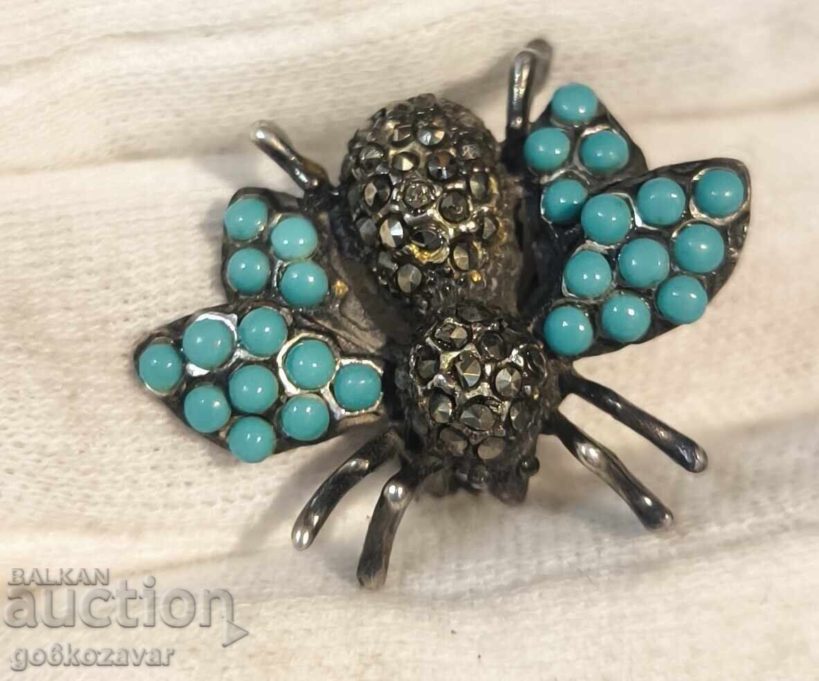Brooch, vintage Bee Silver, Turquoise and Marcasite!