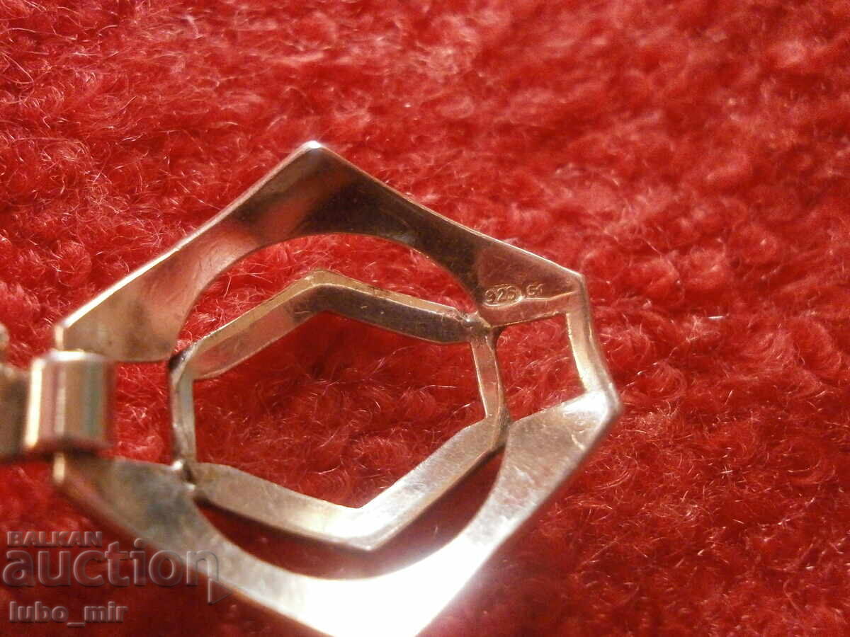 Δημοπρασία ΠΑΛΙΟ ΜΑΣΙΦ ΓΥΝΑΙΚΕΙΟ ΑΣΗΜΕΝΙΟ ΒΡΑΧΙΟΛΙ Δημοπρασία ΠΑΛΙΟ ΜΑΣΙΦ ΓΥΝΑΙΚΕΙΟ ΑΣΗΜΕΝΙΟ ΒΡΑΧΙΟΛΙ