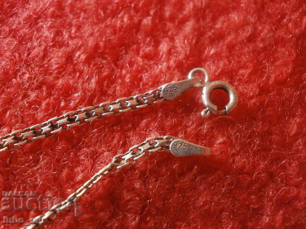 ΠΑΛΙΟ ΑΠΑΛΟ ΓΥΝΑΙΚΕΙΟ ΑΣΗΜΕΝΙΟ ΒΡΑΧΙΟΛΙ με τιμή € 8.00 | 15.65 BGN