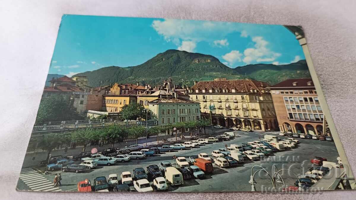 Carte poștală Bolzano Plazza Walther 1968 Carte poștală Bolzano Plazza Walther 1968