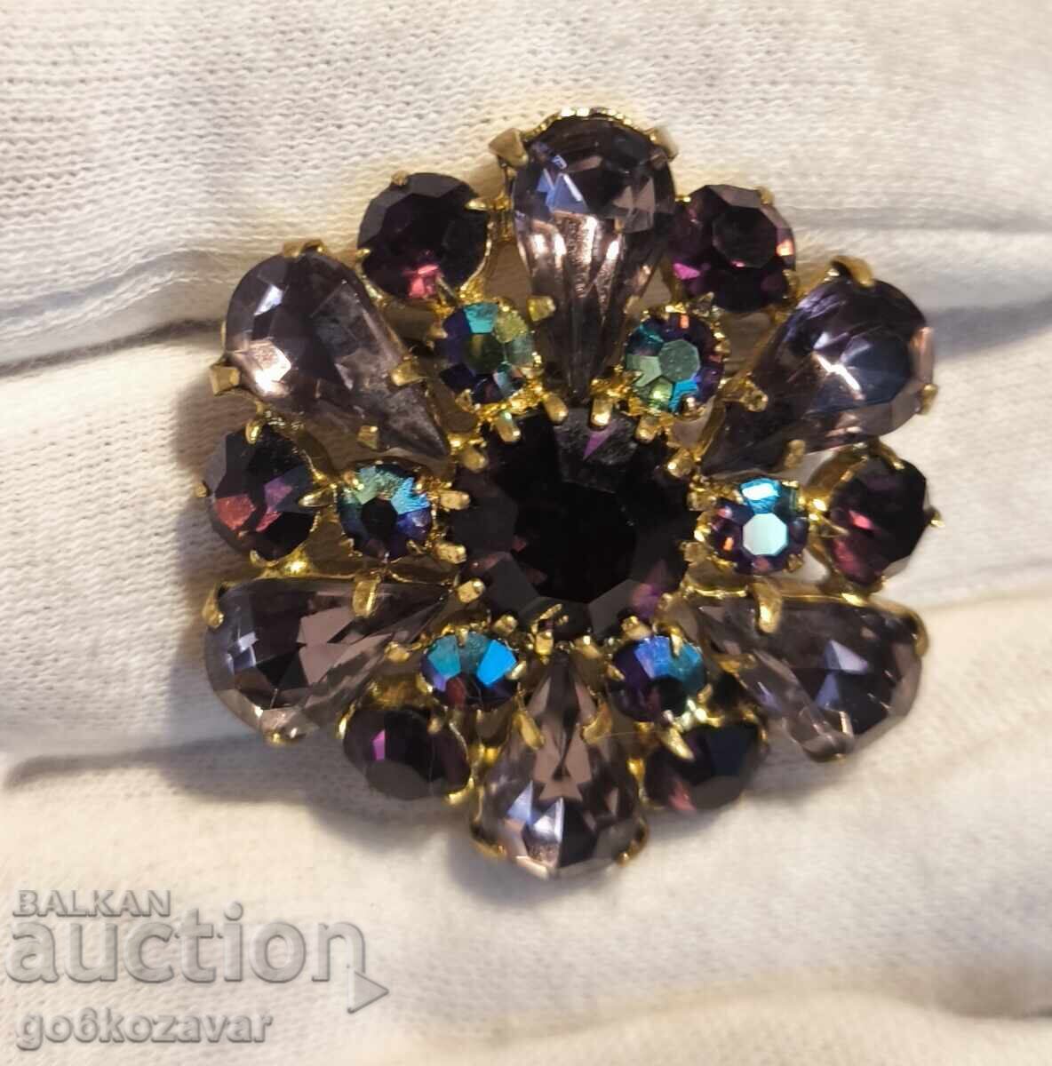 Доставка на Винтидж ,Брошка „Цвете" с аврора бореалис кристали Красота Доставка на Винтидж ,Брошка „Цвете" с аврора бореалис кристали Красота