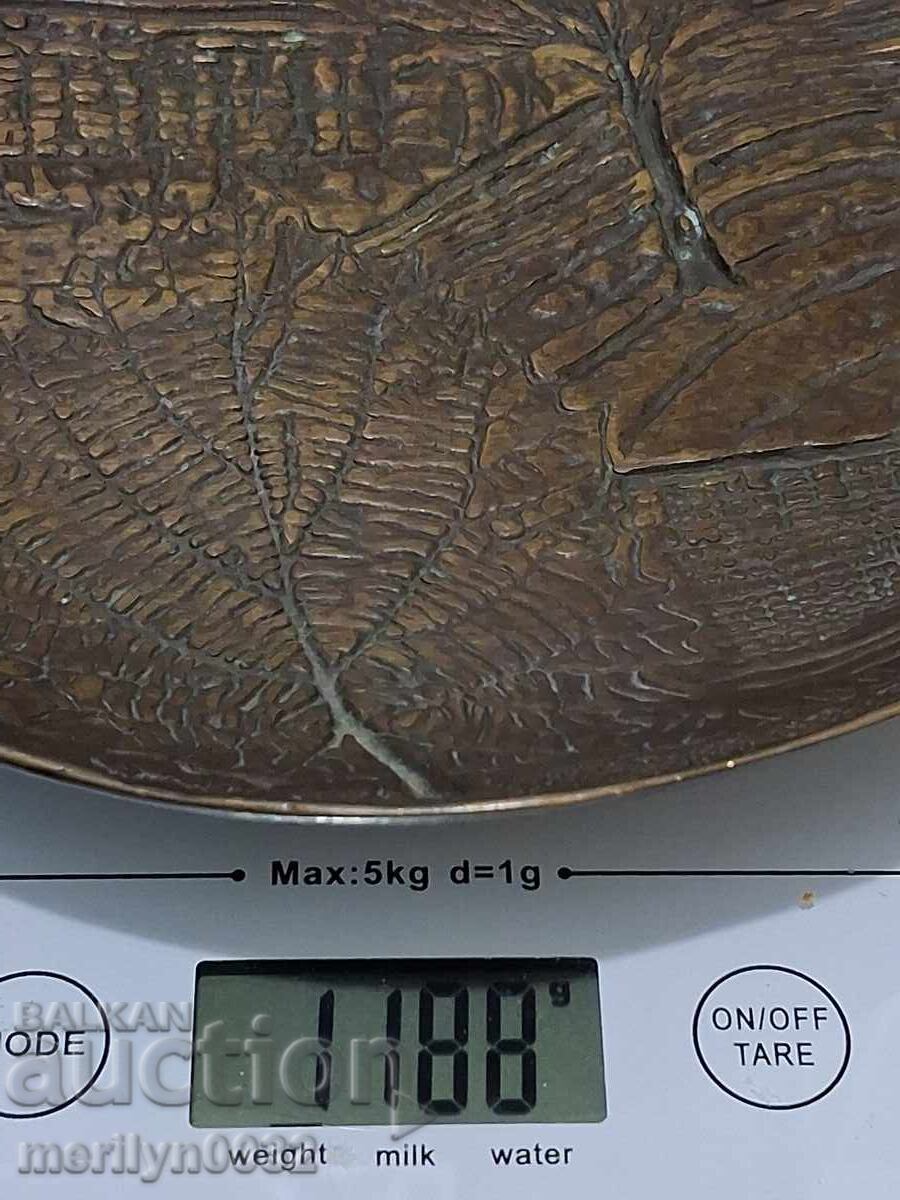 Bronze sculpture bowl bonbonniere bas-relief figure 70s - 7 Bronze sculpture bowl bonbonniere bas-relief figure 70s - 7