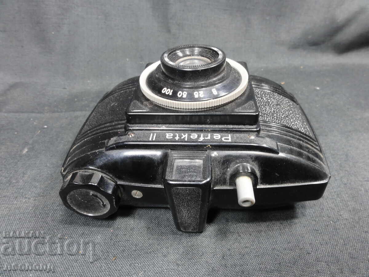 Доставка на БЗЦ СТАР РЕТРО СОЦ ГДР DDR ЛЕНТОВ ФОТОАПАРАТ PERFEKTA II Доставка на БЗЦ СТАР РЕТРО СОЦ ГДР DDR ЛЕНТОВ ФОТОАПАРАТ PERFEKTA II