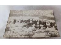 Снимка Луковитъ Ученици през зимата