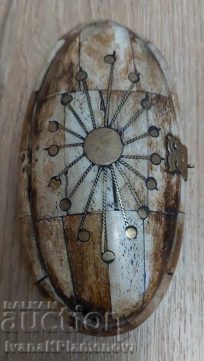 Кутийка от кост и месинг за колекционери - 5 Кутийка от кост и месинг за колекционери - 5