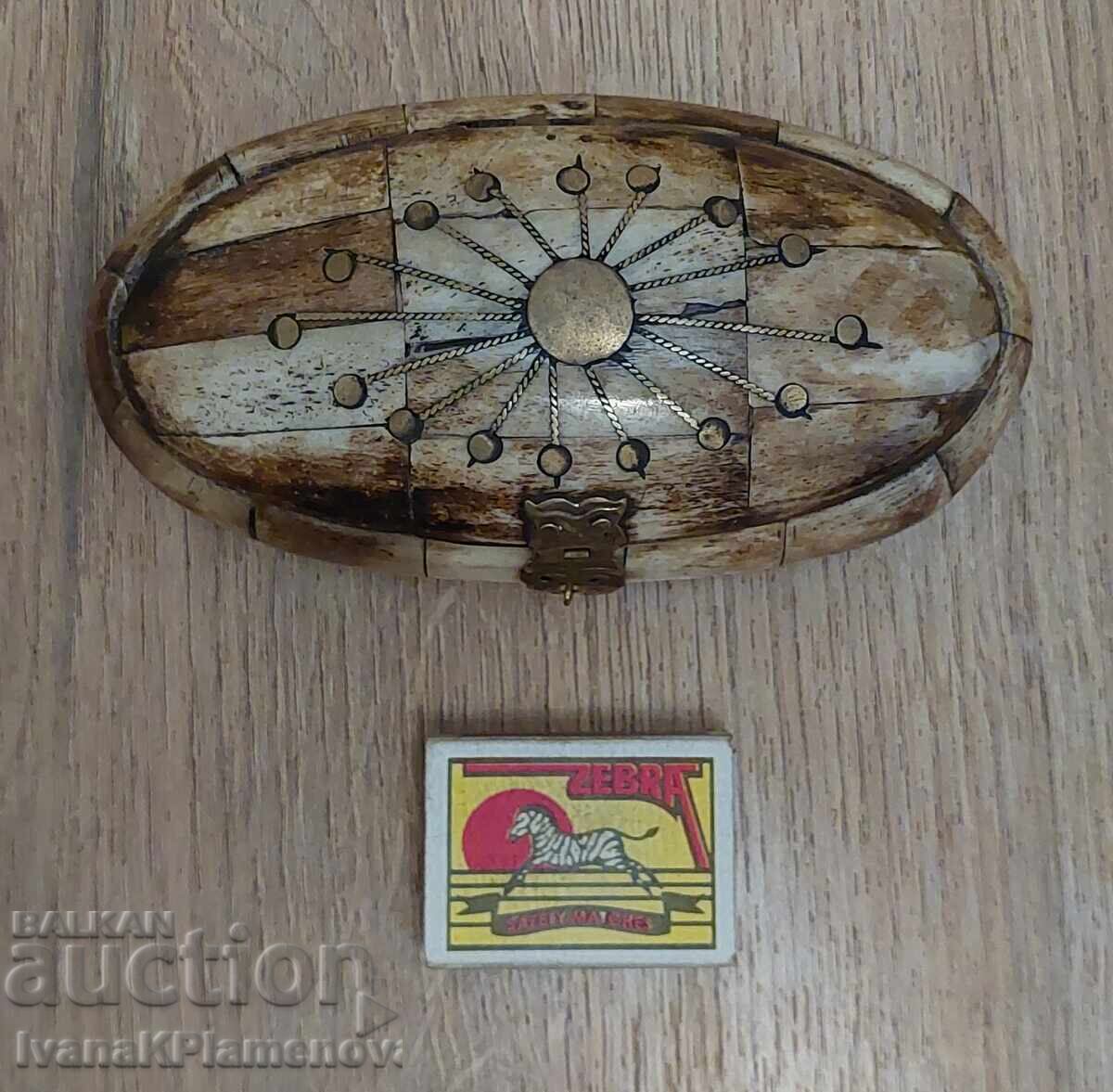 Кутийка от кост и месинг за колекционери - 6 Кутийка от кост и месинг за колекционери - 6