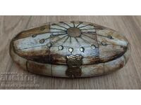 Κουτί από κόκκαλο και ορείχαλκο για συλλέκτες