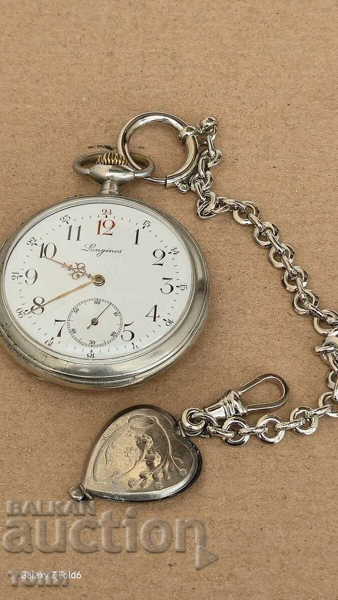 LONGINES SWISS MADE MILITARY РЯДЪК РАБОТИ БЕЗ ГАРАНЦИЯ БЗЦ с цена 1.50 лв. | € 0.77 LONGINES SWISS MADE MILITARY РЯДЪК РАБОТИ БЕЗ ГАРАНЦИЯ БЗЦ с цена 1.50 лв. | € 0.77