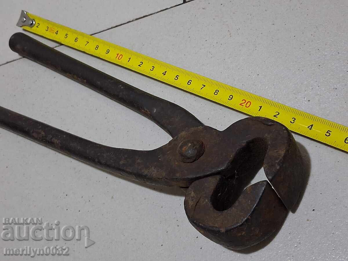 Стари ковани клещи керпедент керпедени - 6 Стари ковани клещи керпедент керпедени - 6