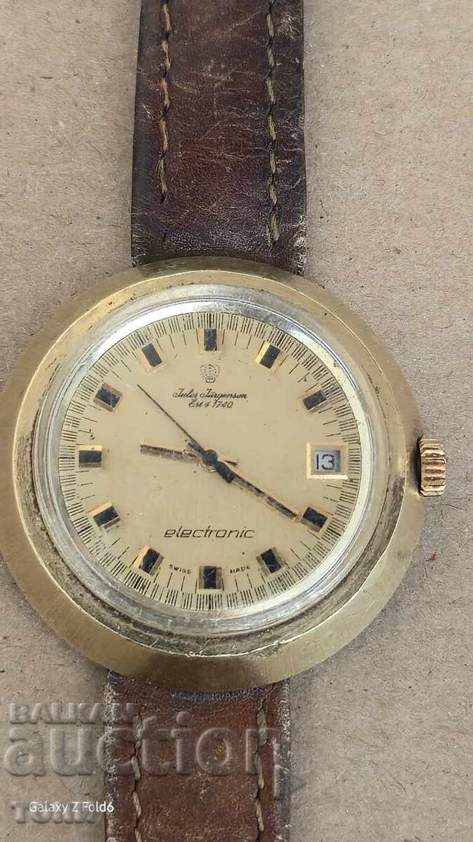 ЧАСОВНИК РЯДЪК ПОЗЛАТЕН НЕ ЗНАМ ДАЛИ РАБОТИ БЗЦ !!!! ЧАСОВНИК РЯДЪК ПОЗЛАТЕН НЕ ЗНАМ ДАЛИ РАБОТИ БЗЦ !!!!