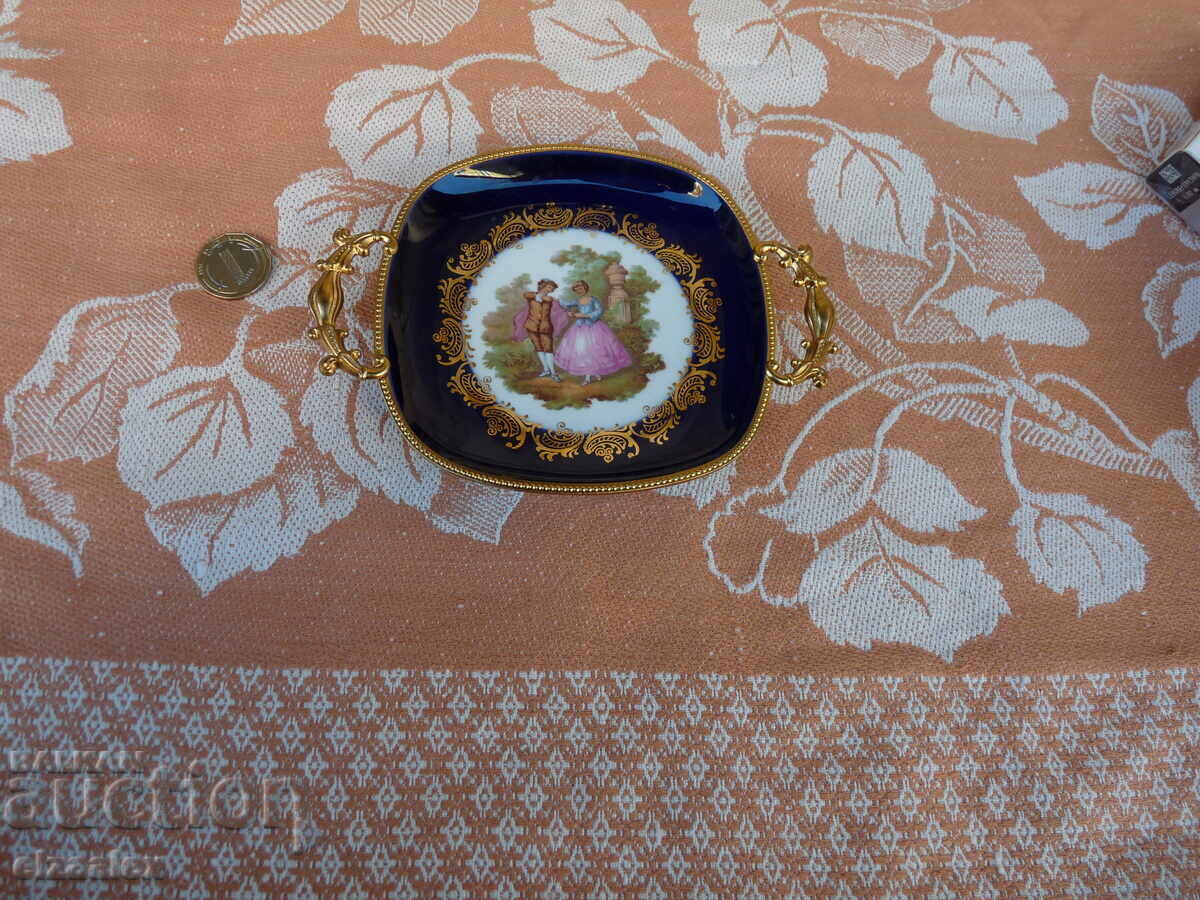 Old hand-painted LIMOGES porcelain 16 / 12 cm bronze handles with price 50.00 BGN | € 25.56 Old hand-painted LIMOGES porcelain 16 / 12 cm bronze handles with price 50.00 BGN | € 25.56