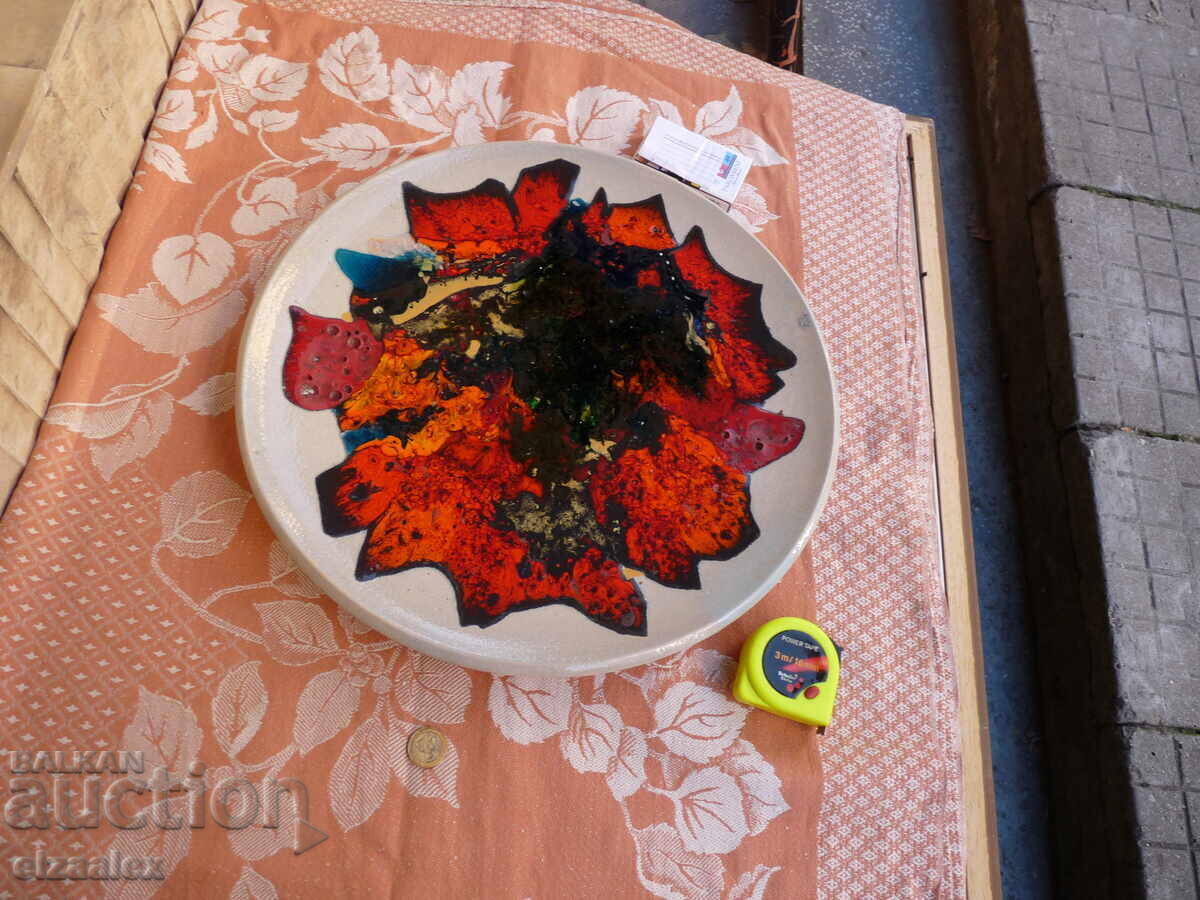 Μεγάλο, στιβαρό, ζωγραφισμένο πιάτο 42 εκ. 1989 με τιμή € 51.13 | 100.00 BGN