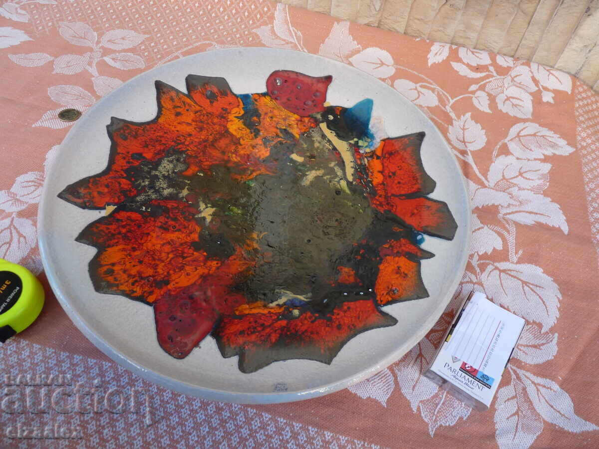 Παράδοση Μεγάλο, στιβαρό, ζωγραφισμένο πιάτο 42 εκ. 1989 Παράδοση Μεγάλο, στιβαρό, ζωγραφισμένο πιάτο 42 εκ. 1989