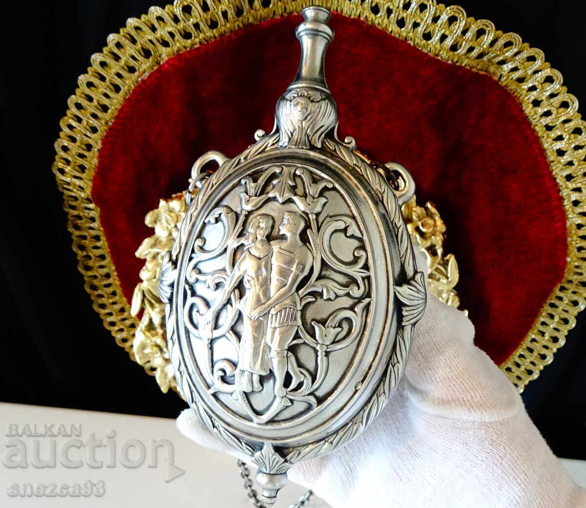 Pahar de cositor Adam și Eva, nuntă de cositor cu preț 199.00 BGN | € 101.75 Pahar de cositor Adam și Eva, nuntă de cositor cu preț 199.00 BGN | € 101.75