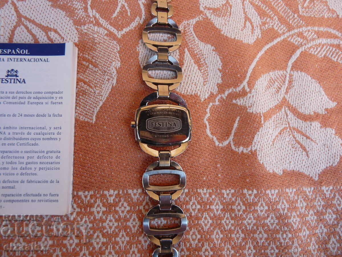 Доставка на Луксозен масивен часовник FESTINA Доставка на Луксозен масивен часовник FESTINA