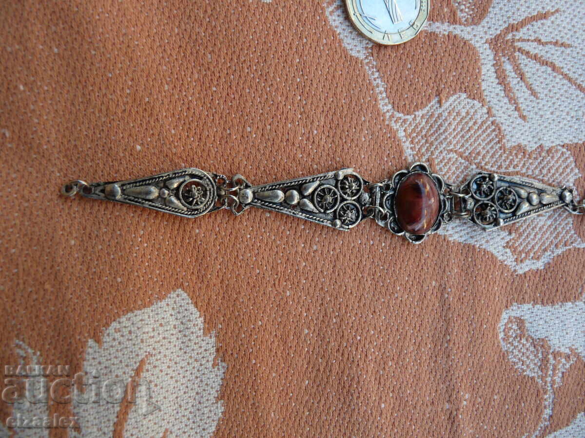 Παλιό ασημένιο βραχιόλι Παλιό ασημένιο βραχιόλι