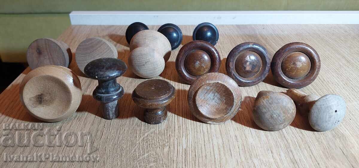 Auction  Retro furniture handles for connoisseurs