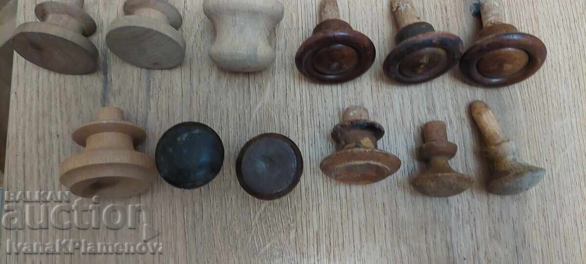 Delivery of Retro furniture handles for connoisseurs