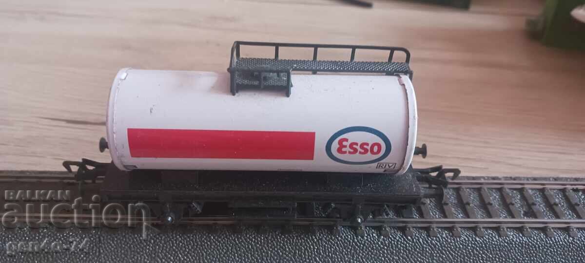 Vagon 1:87 cu preț € 5.11 | 9.99 BGN Vagon 1:87 cu preț € 5.11 | 9.99 BGN