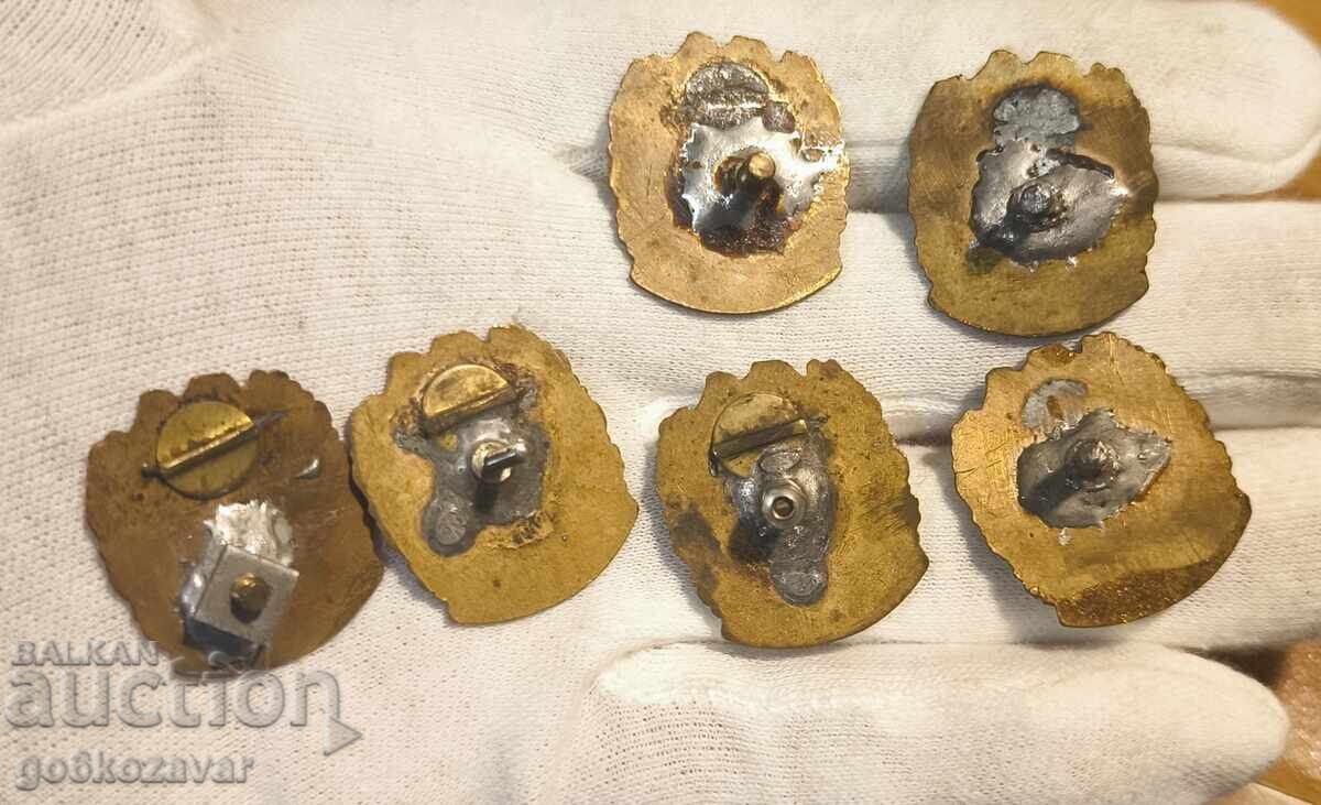 Лот значки туризъм ! Емайл с цена 12.00 лв. | € 6.14 Лот значки туризъм ! Емайл с цена 12.00 лв. | € 6.14