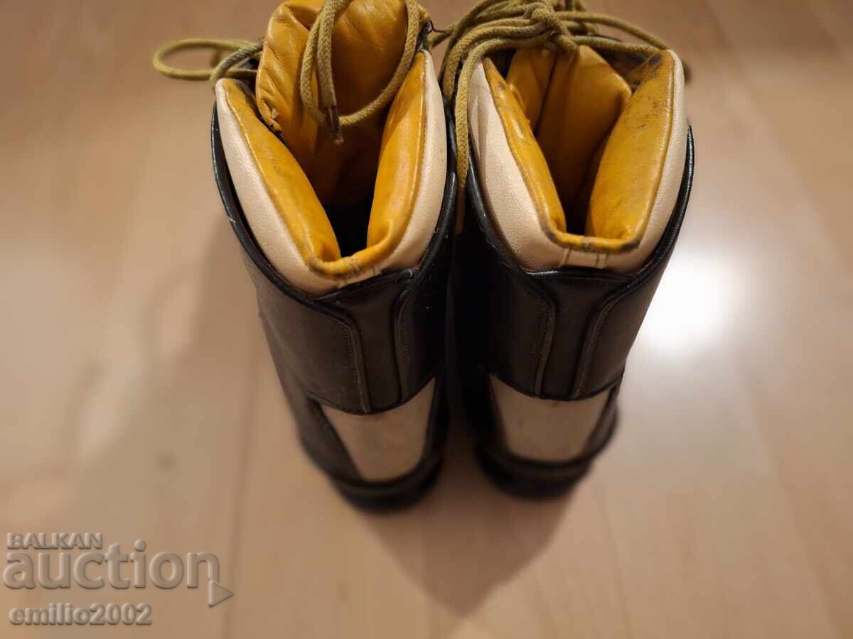 Ρετρό σκι παπούτσια - 6 Ρετρό σκι παπούτσια - 6