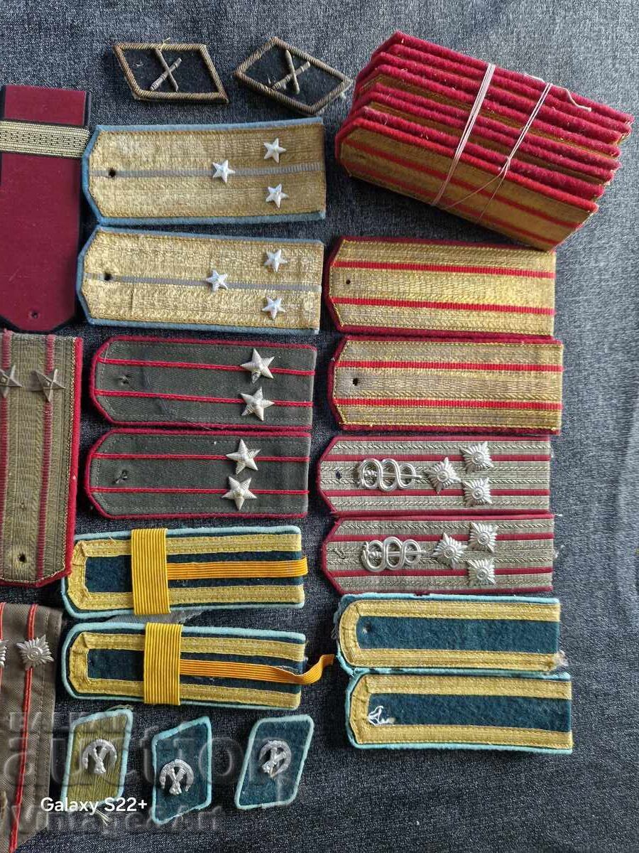 Аукцион Лот Военни Пагони Соц Аукцион Лот Военни Пагони Соц