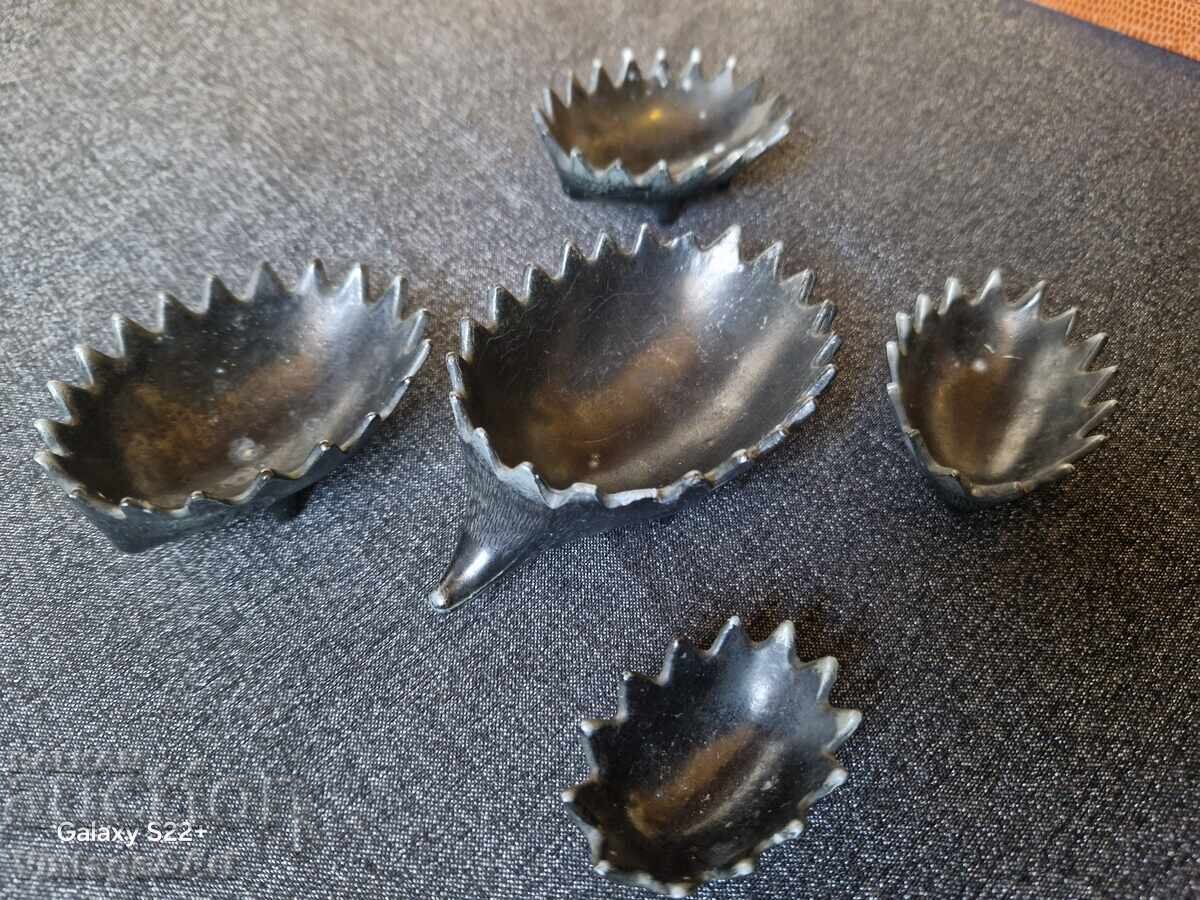 Σετ Σταχτοδοχεία Σοβιετικής Ένωσης Αχινοί με τιμή 28.00 BGN | € 14.32 Σετ Σταχτοδοχεία Σοβιετικής Ένωσης Αχινοί με τιμή 28.00 BGN | € 14.32