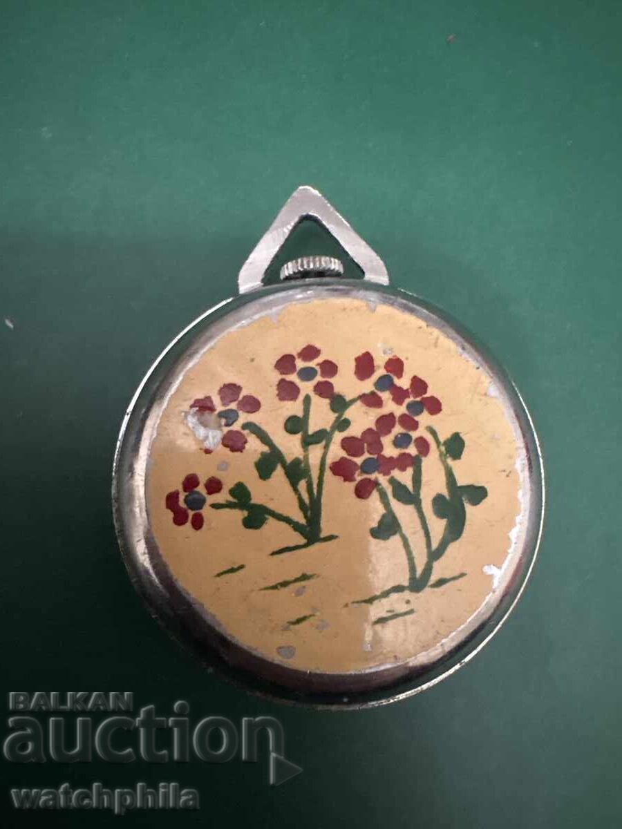 Аукцион Lucerne рядък швейцарски часовник медалион. Работи Аукцион Lucerne рядък швейцарски часовник медалион. Работи