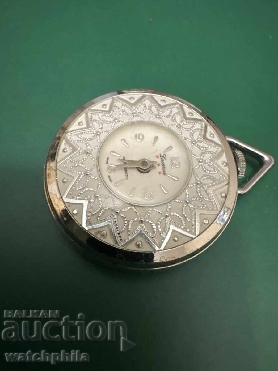 Доставка на Lucerne рядък швейцарски часовник медалион. Работи Доставка на Lucerne рядък швейцарски часовник медалион. Работи