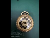 Loros ceas elvețian rar medalion. Funcționează