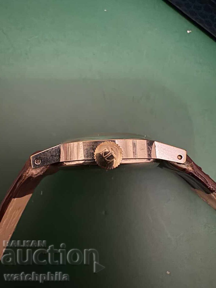 Tissot позлатен дамски часовник. Отличен - 6 Tissot позлатен дамски часовник. Отличен - 6