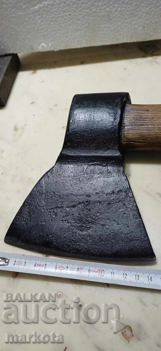 Σπάνιος μεγάλος Ρωσικός πέλεκυς - 1700γρ με τιμή € 50.00 | 97.79 BGN Σπάνιος μεγάλος Ρωσικός πέλεκυς - 1700γρ με τιμή € 50.00 | 97.79 BGN