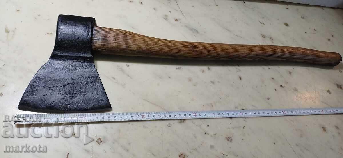 Σπάνιος μεγάλος Ρωσικός πέλεκυς - 1700γρ Σπάνιος μεγάλος Ρωσικός πέλεκυς - 1700γρ