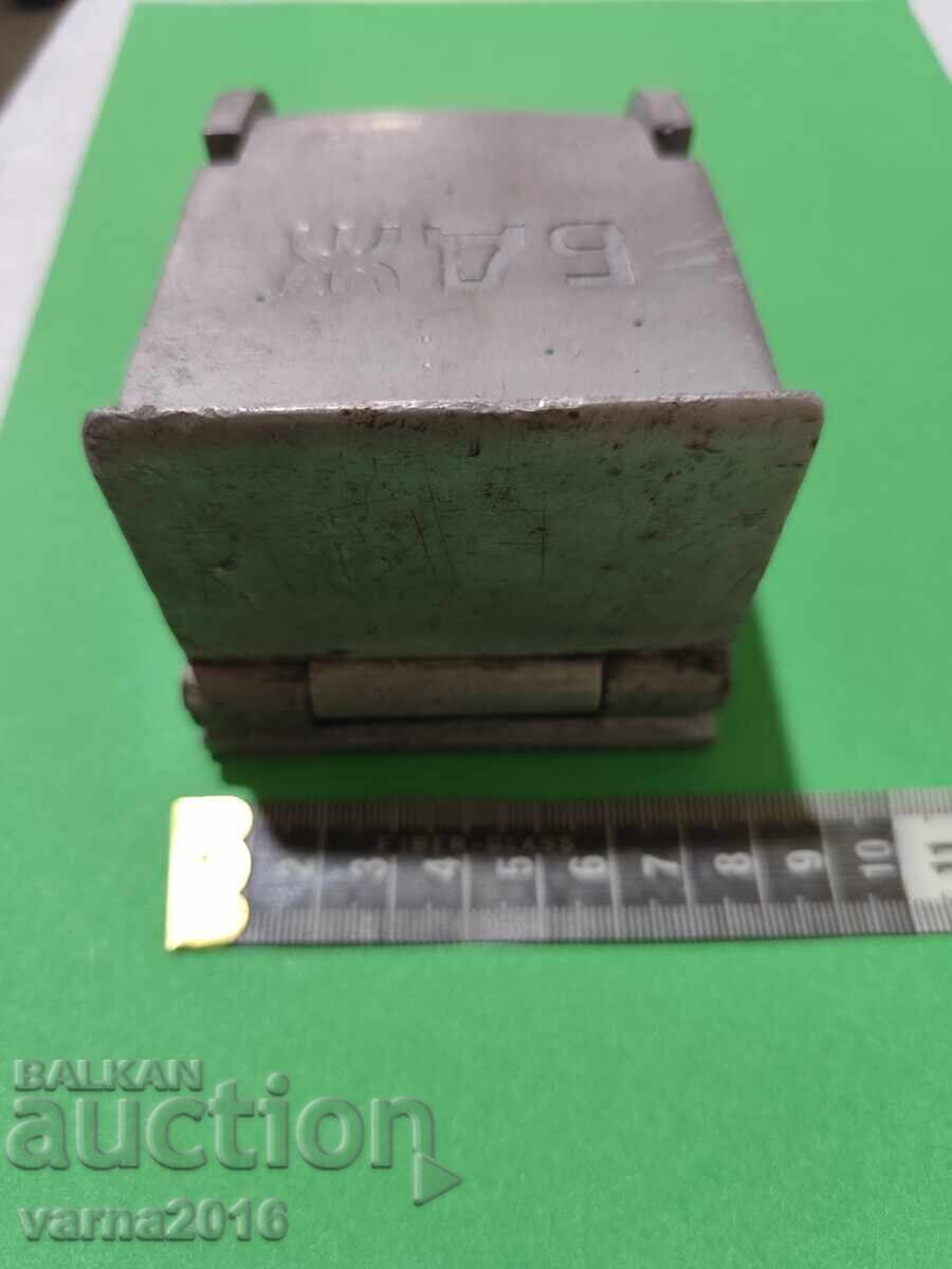 Αλουμινένιο τασάκι από βαγόνι τρένου των Σιδηροδρόμων (ΒΔΣ) - 7 Αλουμινένιο τασάκι από βαγόνι τρένου των Σιδηροδρόμων (ΒΔΣ) - 7