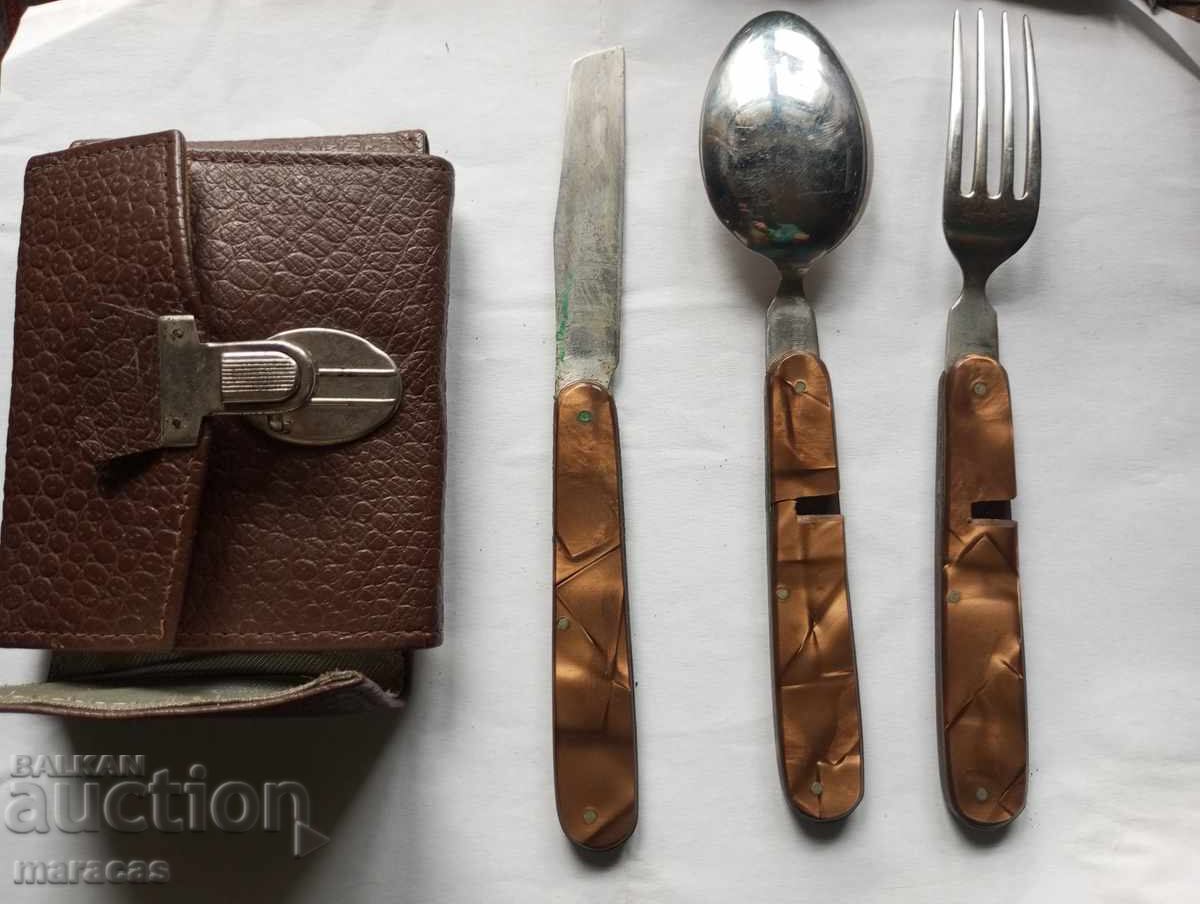 Licitație Set de tacâmuri turistice Licitație Set de tacâmuri turistice