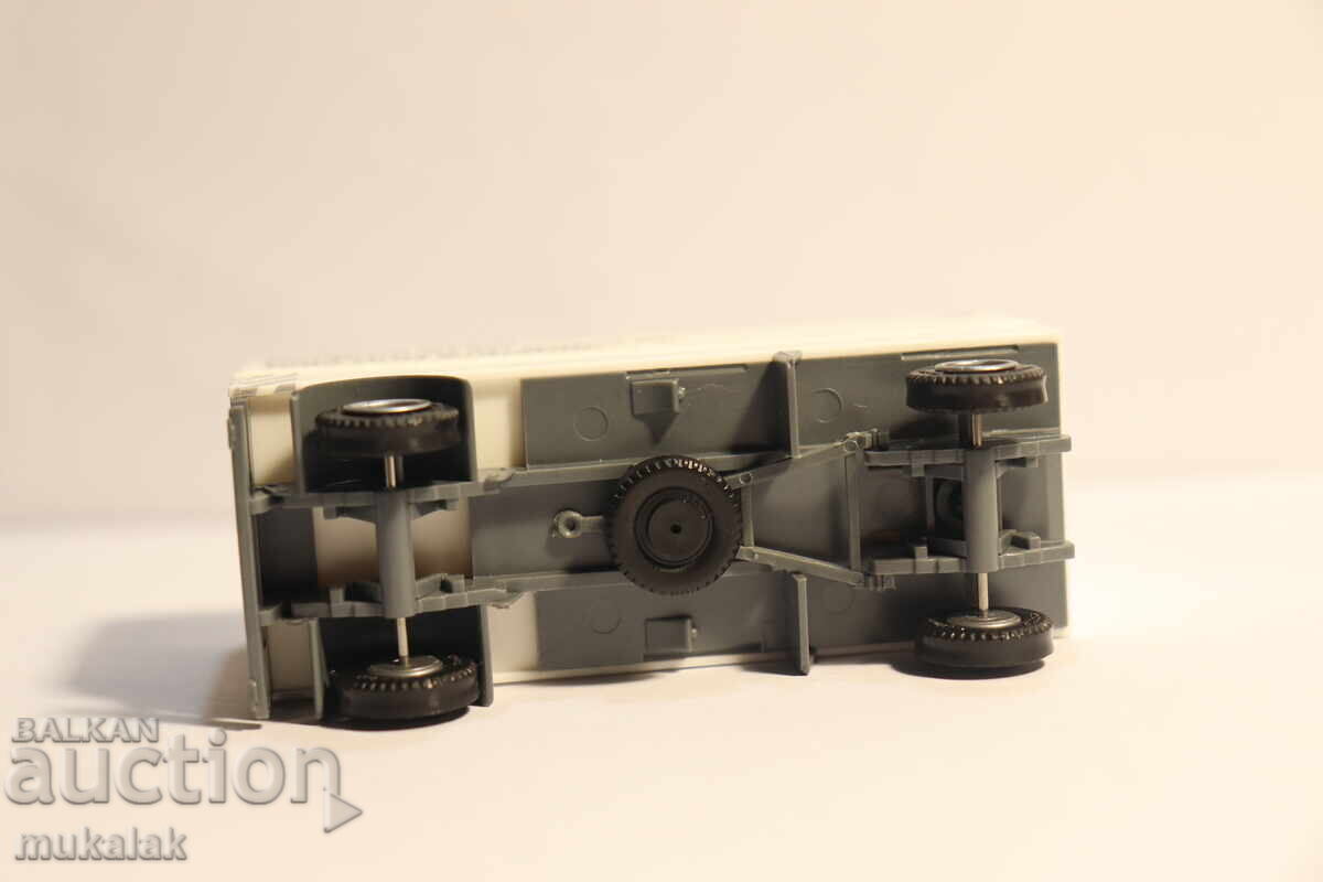 WIKING?? H0 1/87 BMW REMORCĂ CAMION MODEL JUCĂRIE TIR - 5 WIKING?? H0 1/87 BMW REMORCĂ CAMION MODEL JUCĂRIE TIR - 5