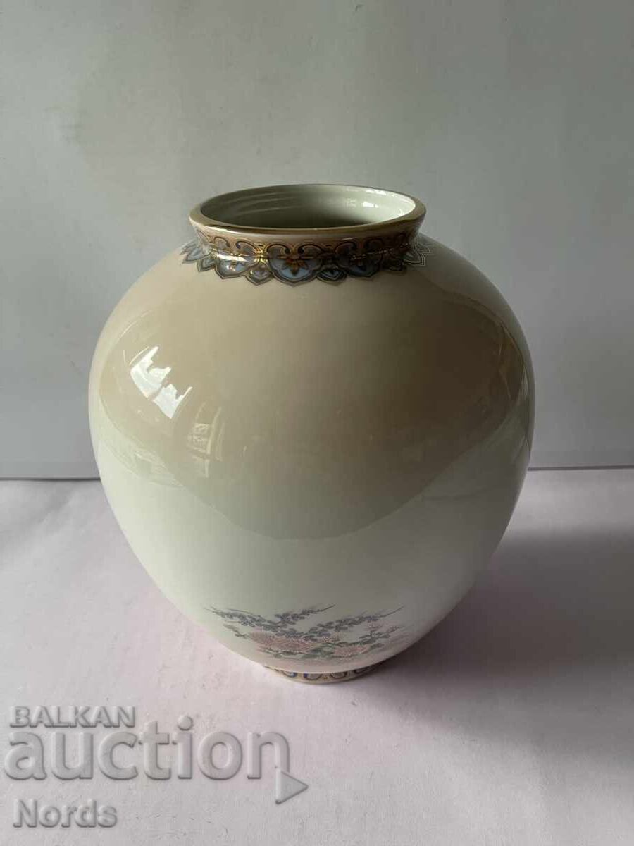 Licitație Vază japoneză frumoasă Licitație Vază japoneză frumoasă