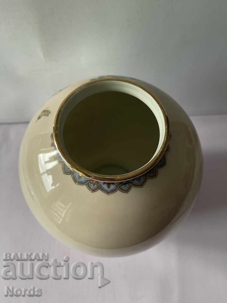 Livrarea Vază japoneză frumoasă Livrarea Vază japoneză frumoasă