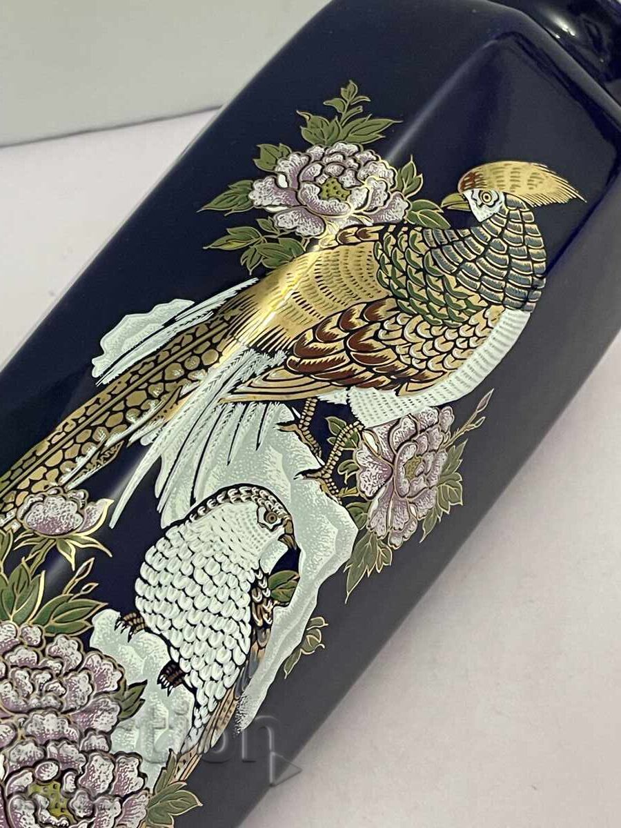 Livrarea Vază albastră cobalt frumoasă Livrarea Vază albastră cobalt frumoasă