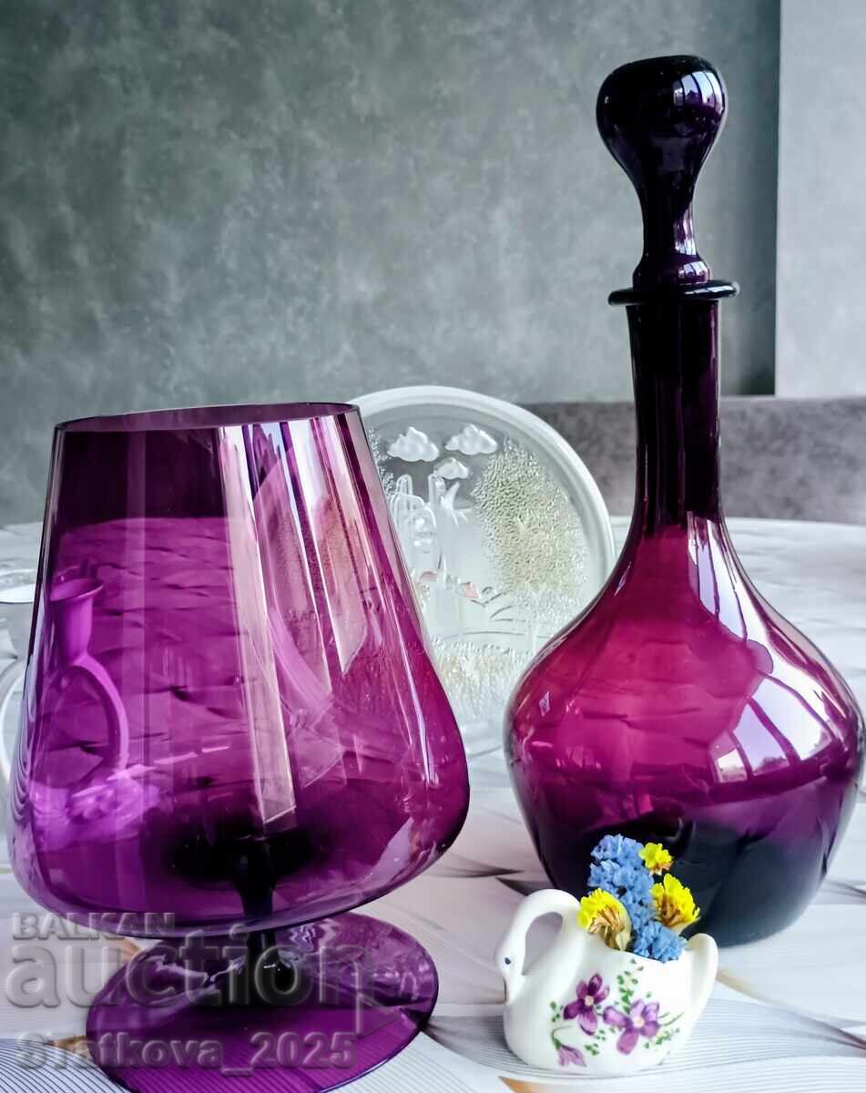 Vintage cup-bowl and decanter in Art Deco style