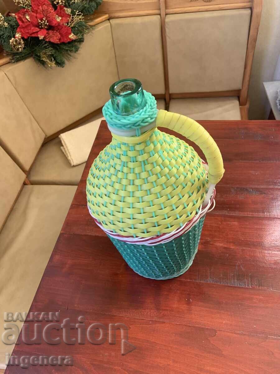 DAMIGEANĂ STICLĂ ÎMPLETITĂ PENTRU RACHIU - 5 LITRI DIN MATERIAL VECHI - 5 DAMIGEANĂ STICLĂ ÎMPLETITĂ PENTRU RACHIU - 5 LITRI DIN MATERIAL VECHI - 5