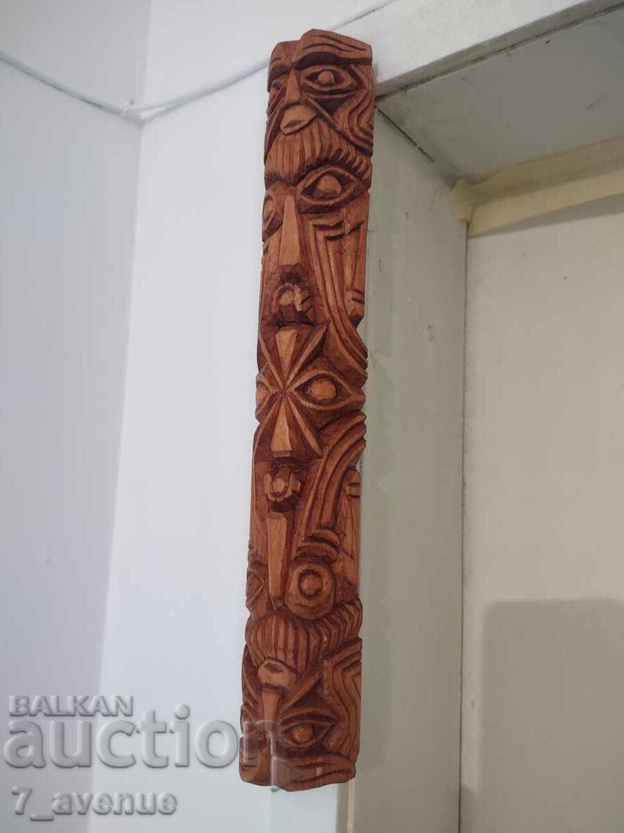 Sculptură în lemn din Chile sau Mexic, lucrată manual 14.12.2025 cu preț 49.00 BGN | € 25.05 Sculptură în lemn din Chile sau Mexic, lucrată manual 14.12.2025 cu preț 49.00 BGN | € 25.05