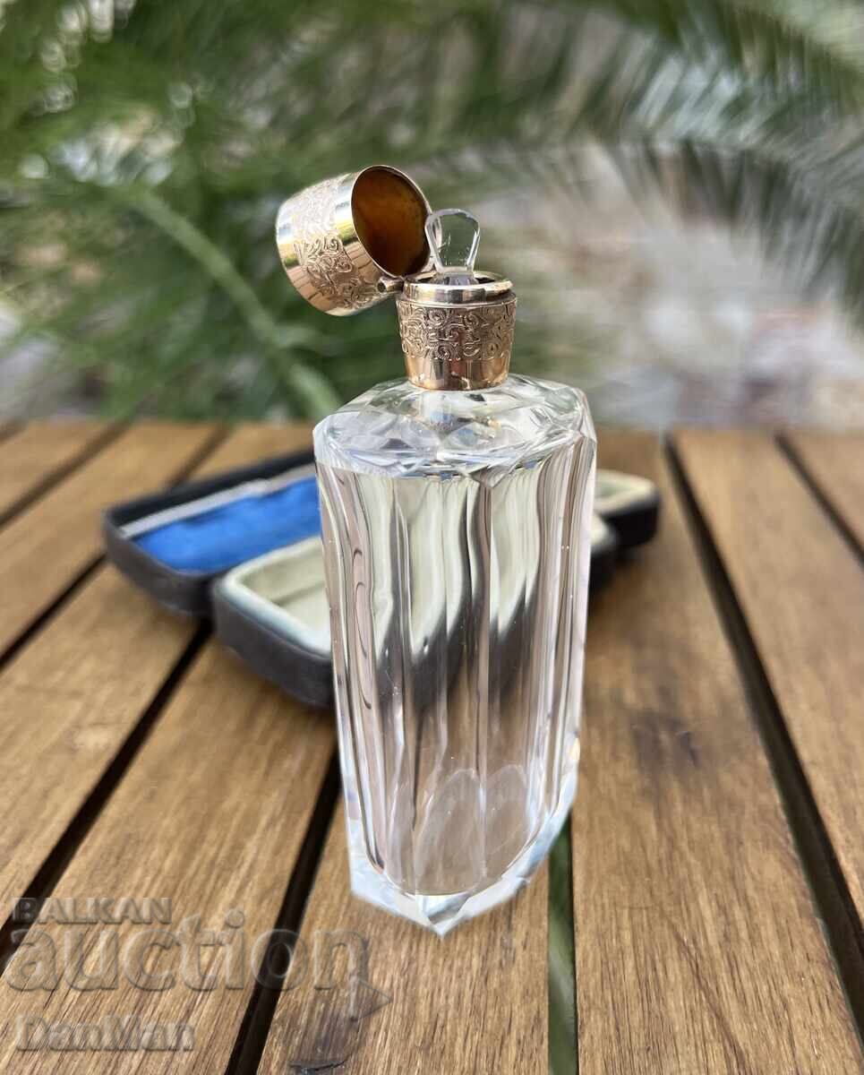 Βίντατζ μοναδικό μπουκάλι αρώματος 19ου αιώνα, Χρυσός και κρύσταλλο με τιμή € 587.99 | 1150.01 BGN Βίντατζ μοναδικό μπουκάλι αρώματος 19ου αιώνα, Χρυσός και κρύσταλλο με τιμή € 587.99 | 1150.01 BGN